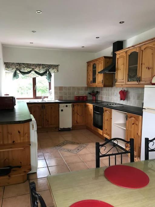 Castlegregory-Seaside 2 Bedroomed Cottage Kültér fotó